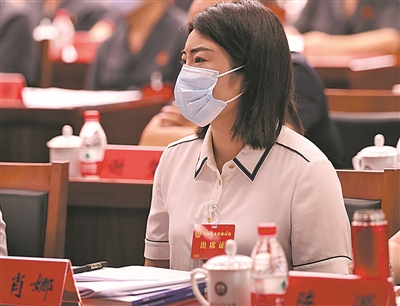 全國人大代表李肖娜：倡導(dǎo)多元解紛 開創(chuàng)訴源治理新局面