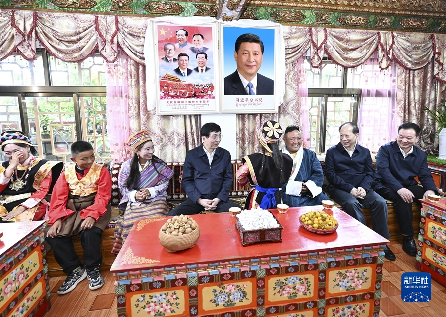 王滬寧在西藏調研時強調 堅定不移貫徹新時代黨的治藏方略 確保西藏工作始終沿著正確方向推進