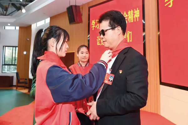 王永澄：黨和國家讓我“看”見了光明