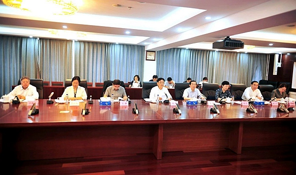 農(nóng)工黨中央理論學(xué)習(xí)中心組舉行2023年第六次專題學(xué)習(xí)會 何維主持并講話