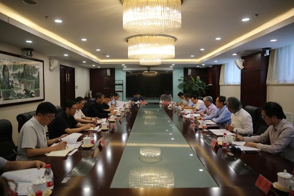  丁仲禮會見財(cái)政部部長劉昆一行
