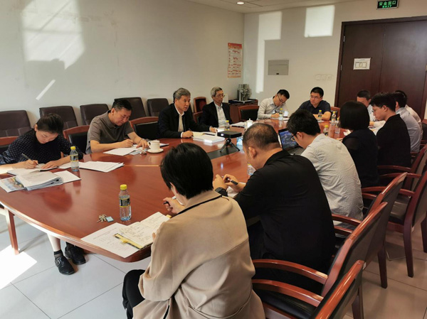  預(yù)算工委青年理論學(xué)習(xí)小組召開青年黨員學(xué)習(xí)交流會(huì)