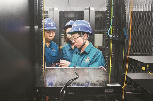  全國人大代表馮濤：當好供電網(wǎng)絡(luò)的安全衛(wèi)士