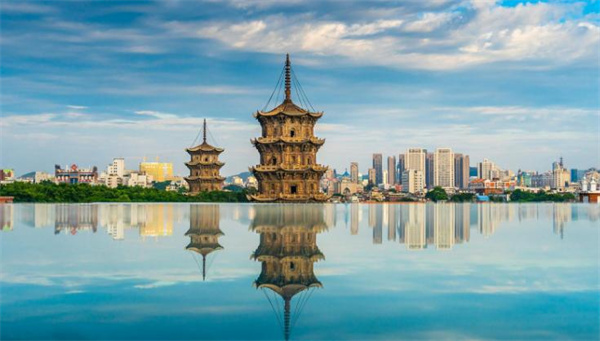  泉州市人大常委會出臺《“泉州：宋元中國的世界海洋商貿(mào)中心”世界遺產(chǎn)保護管理條例》，將于明年1月1日起施行