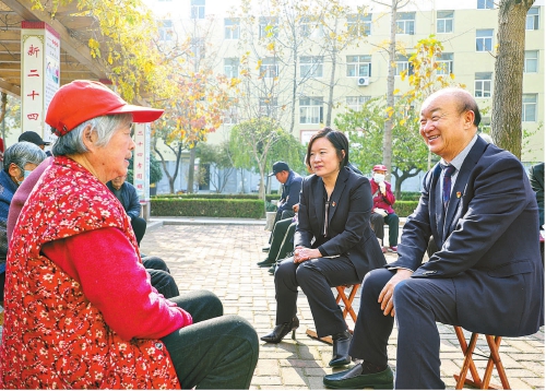  全國人大代表許傳江：現(xiàn)場“拉拉呱”，線上匯民意