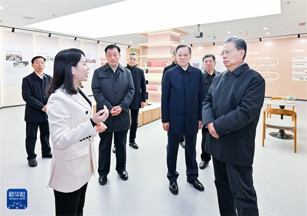  趙樂(lè)際在天津調(diào)研 就全國(guó)人大常委會(huì)工作報(bào)告稿征求意見(jiàn)
