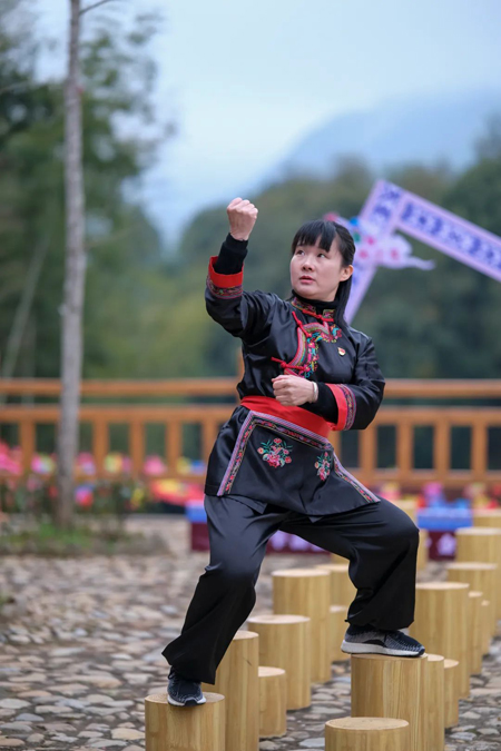 鐘團(tuán)玉: 傳承畬族文化，托起畬村“振興夢”